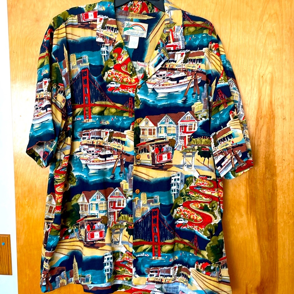Paradise Found Vintage XL California San Francisco Print Button Front